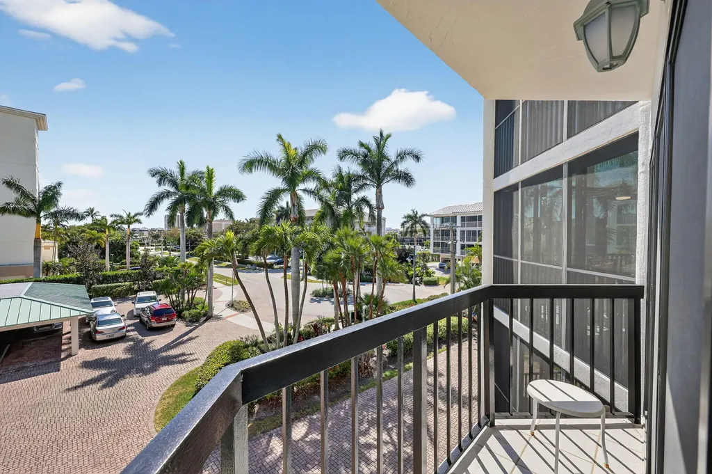 845 Collier Court Marco Island FL 34145