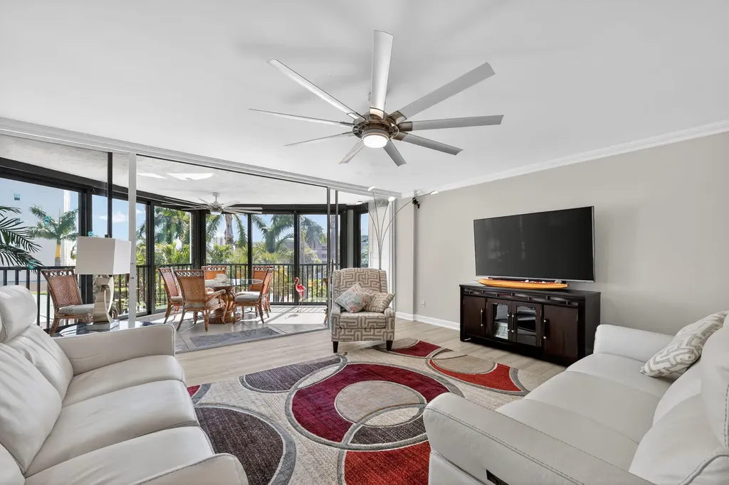 845 Collier Court Marco Island FL 34145