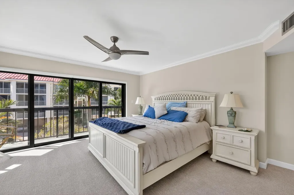 845 Collier Court Marco Island FL 34145