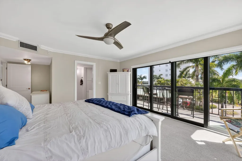 845 Collier Court Marco Island FL 34145