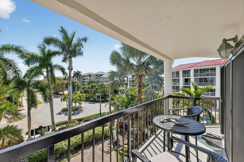 845 Collier Court Marco Island FL 34145