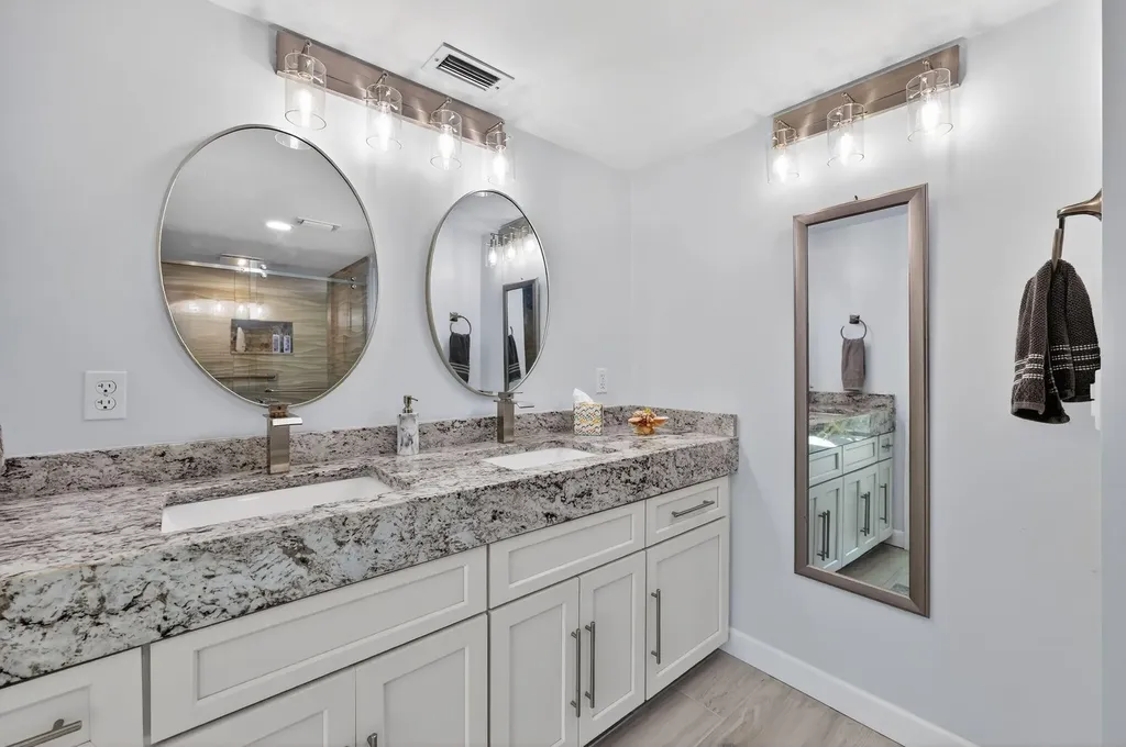 845 Collier Court Marco Island FL 34145