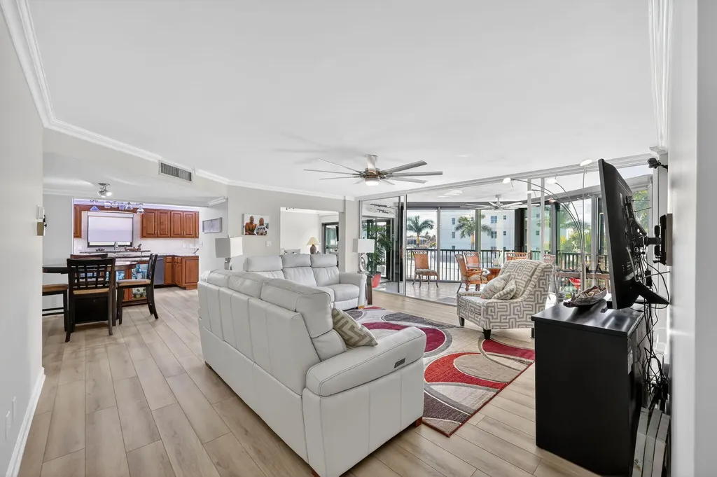 845 Collier Court Marco Island FL 34145