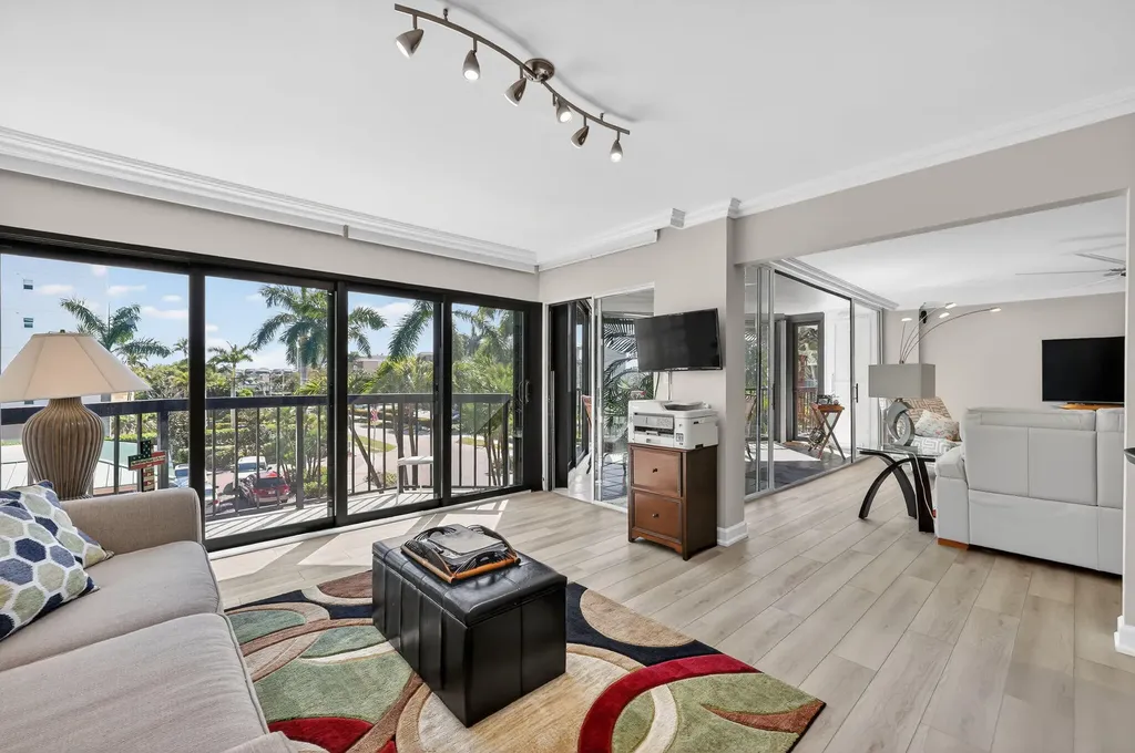 845 Collier Court Marco Island FL 34145