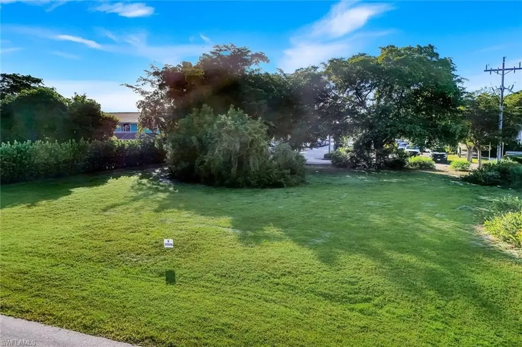 59 Bald Eagle Drive Marco Island FL 34145