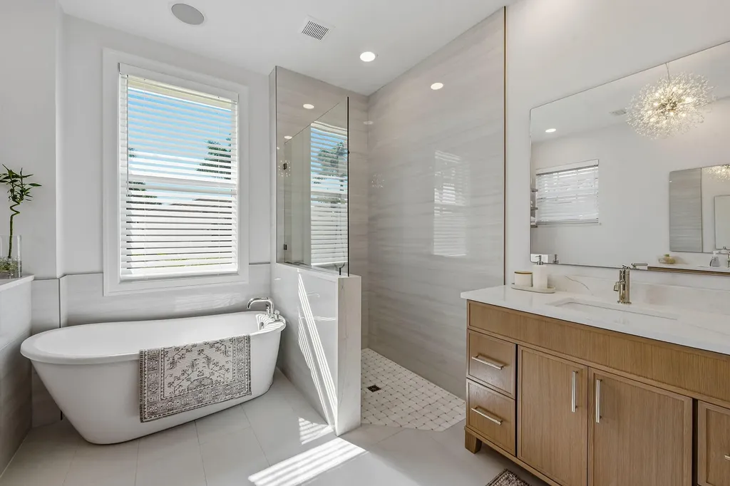 1156 Bond Court Marco Island FL 34145