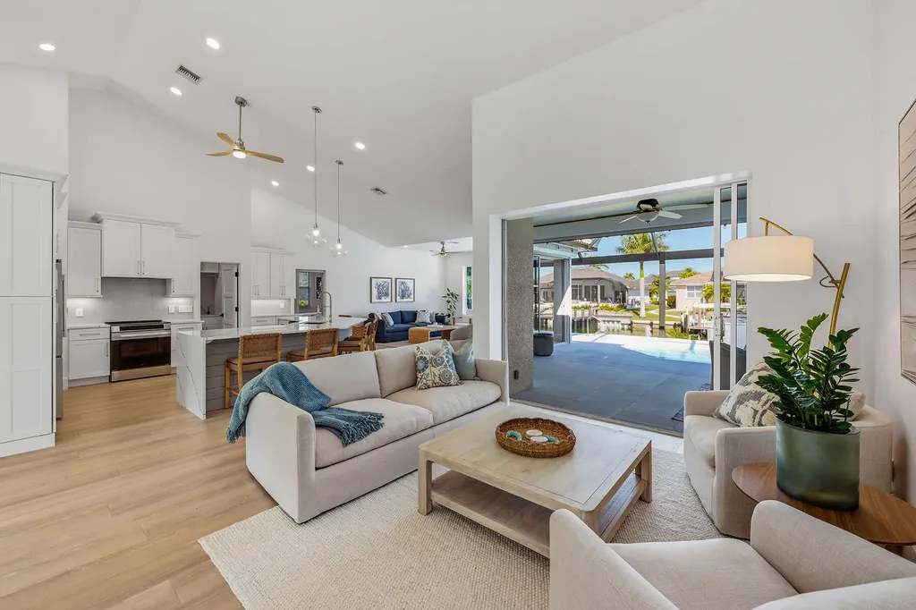 1156 Bond Court Marco Island FL 34145