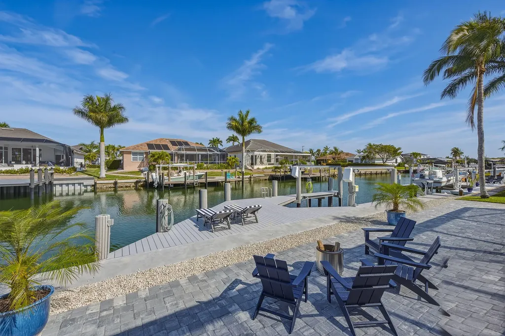 1156 Bond Court Marco Island FL 34145