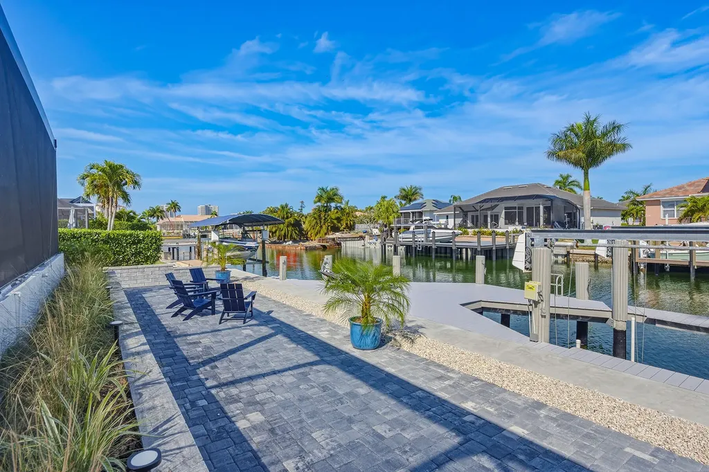 1156 Bond Court Marco Island FL 34145