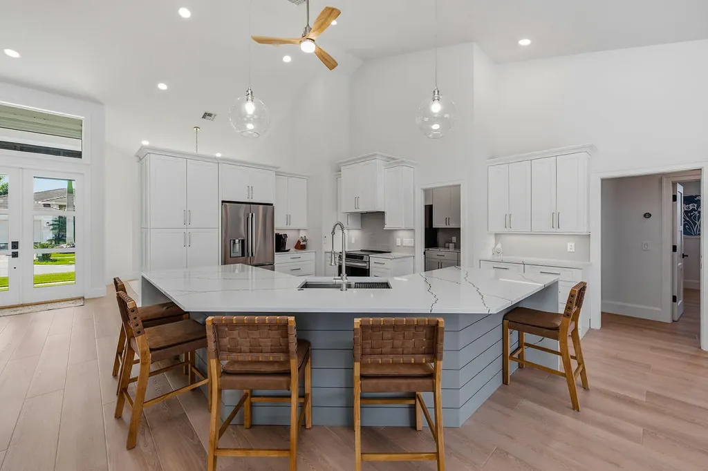 1156 Bond Court Marco Island FL 34145