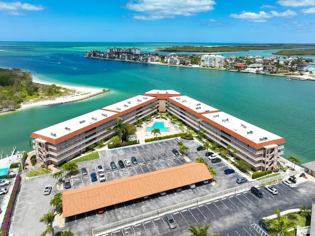 1202 Edington Place Marco Island FL 34145