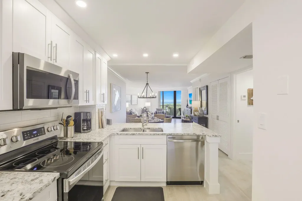 380 Seaview Court Marco Island FL 34145