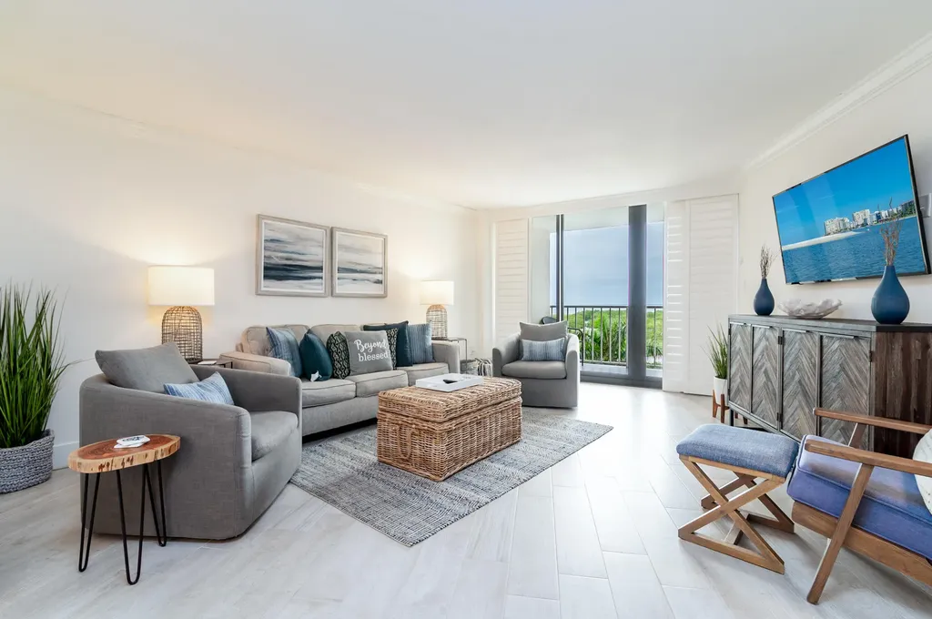 380 Seaview Court Marco Island FL 34145