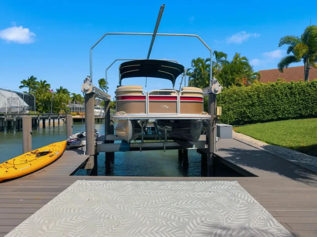 366 Grapewood Court Marco Island FL 34145