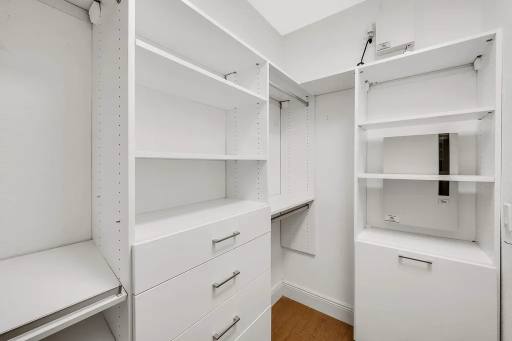 2718 Callista Naples FL 34114