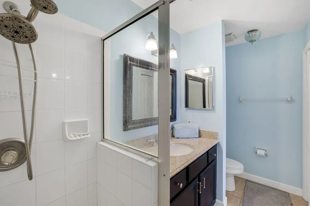 230 Newport Drive Naples FL 34114