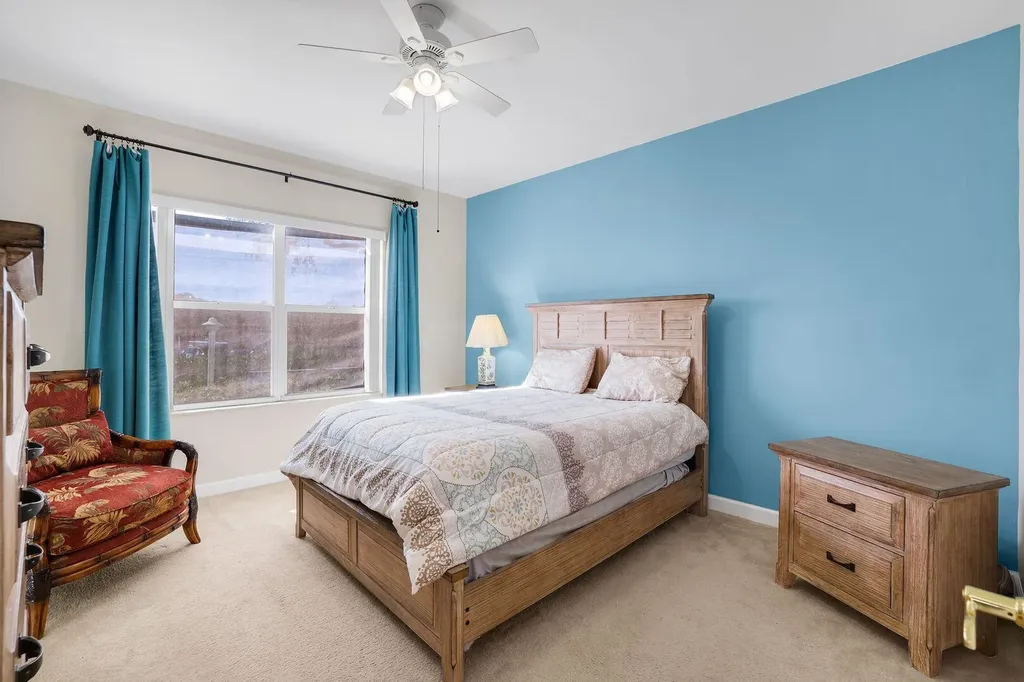 230 Newport Drive Naples FL 34114