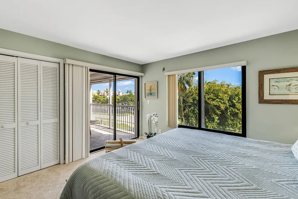 908 Collier Court Marco Island FL 34145