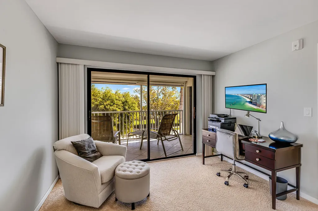 908 Collier Court Marco Island FL 34145