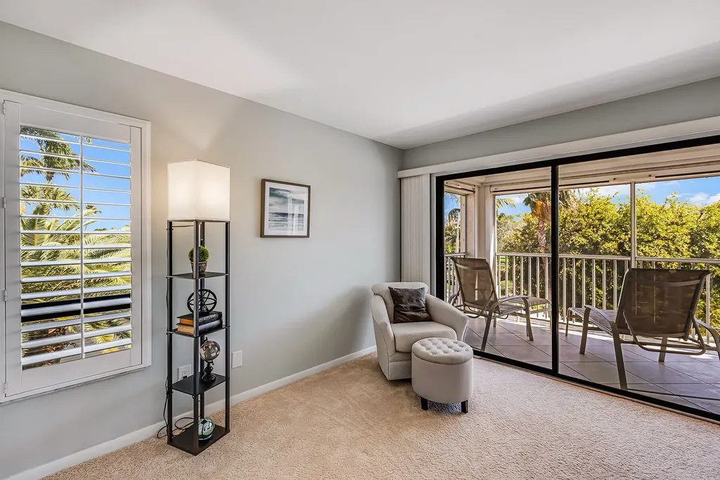 908 Collier Court Marco Island FL 34145