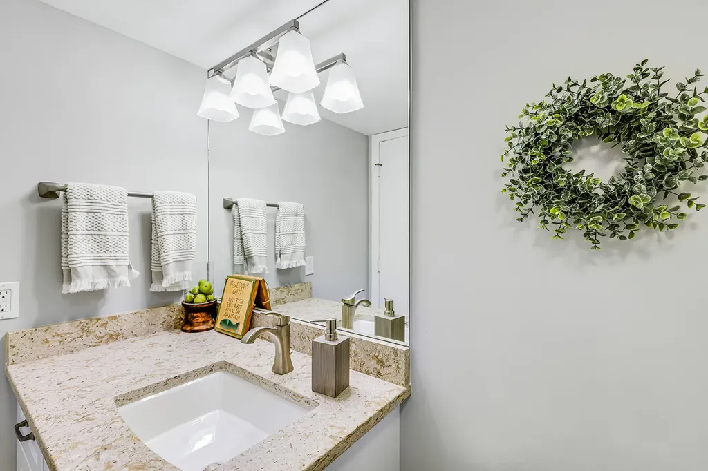 908 Collier Court Marco Island FL 34145