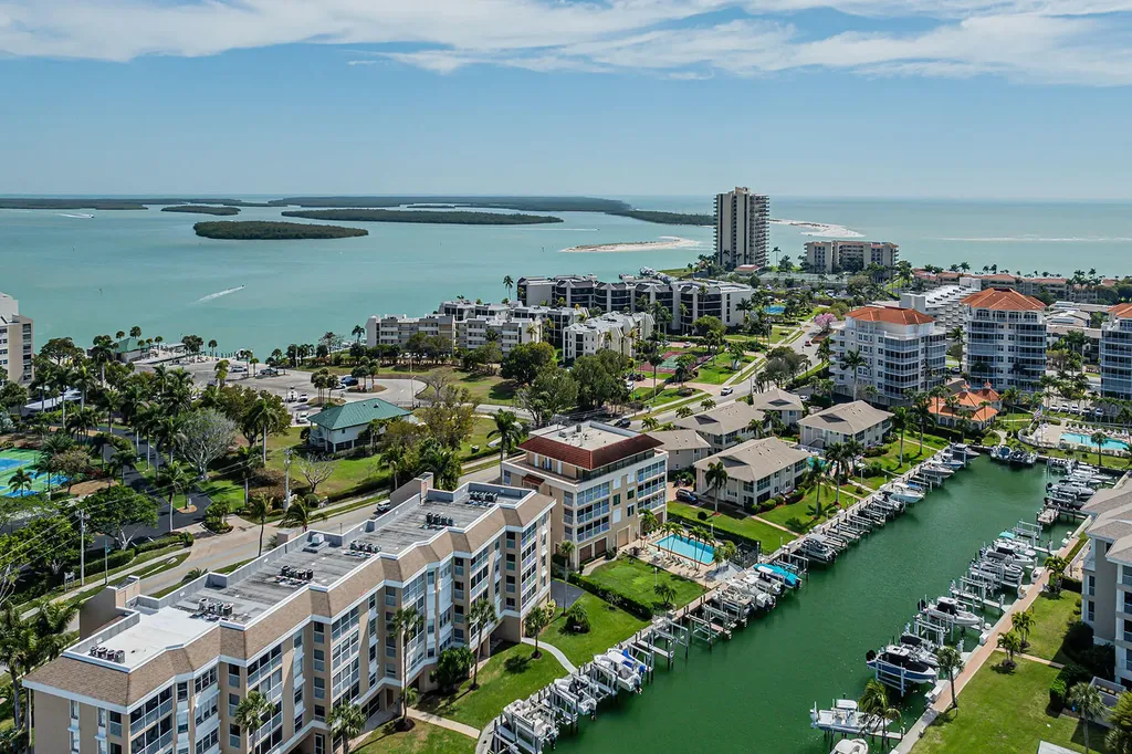 908 Collier Court Marco Island FL 34145