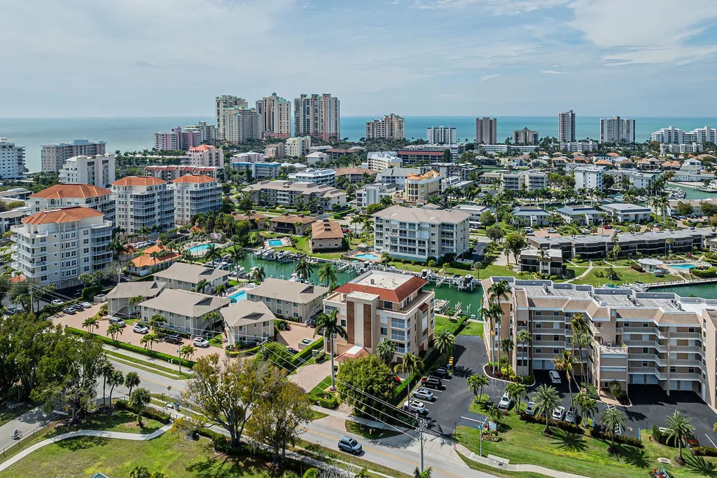 908 Collier Court Marco Island FL 34145