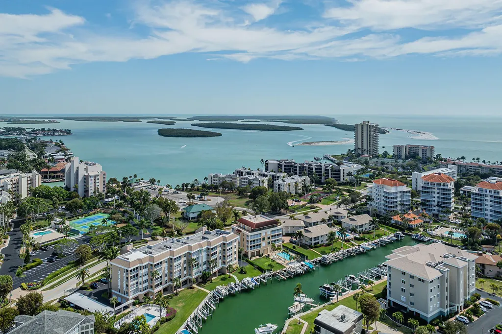 908 Collier Court Marco Island FL 34145