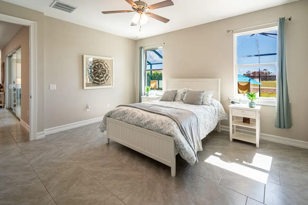 18702 Lake Hammock Drive Naples FL 34114