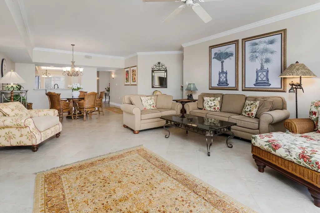 907 Panama Court Marco Island FL 34145