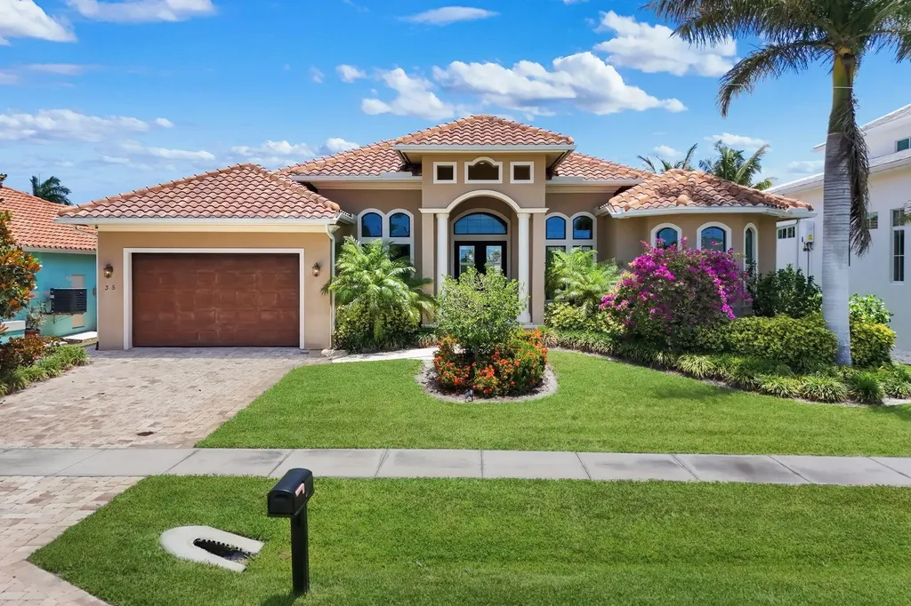 35 Covewood Court Marco Island FL 34145