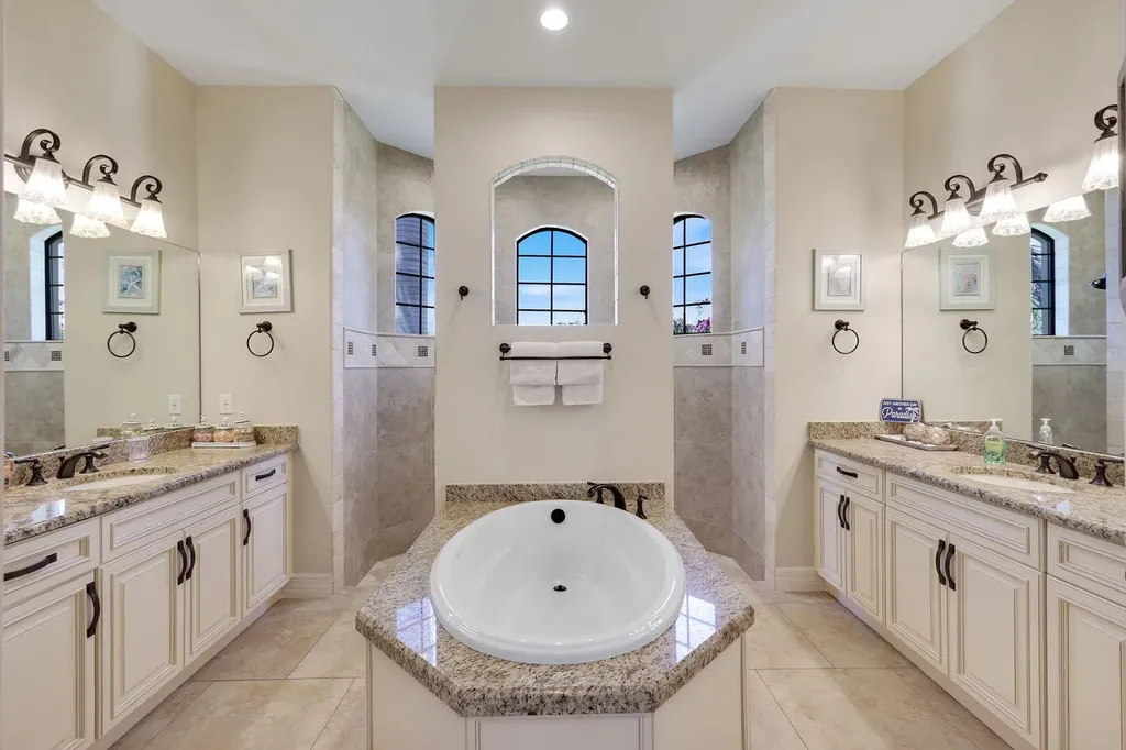 35 Covewood Court Marco Island FL 34145