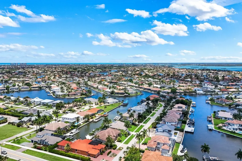 35 Covewood Court Marco Island FL 34145