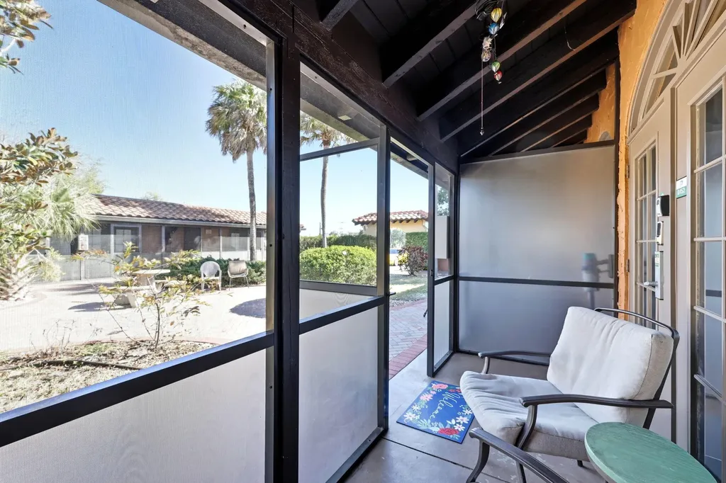 25000 Tamiami Trail E Naples FL 34114