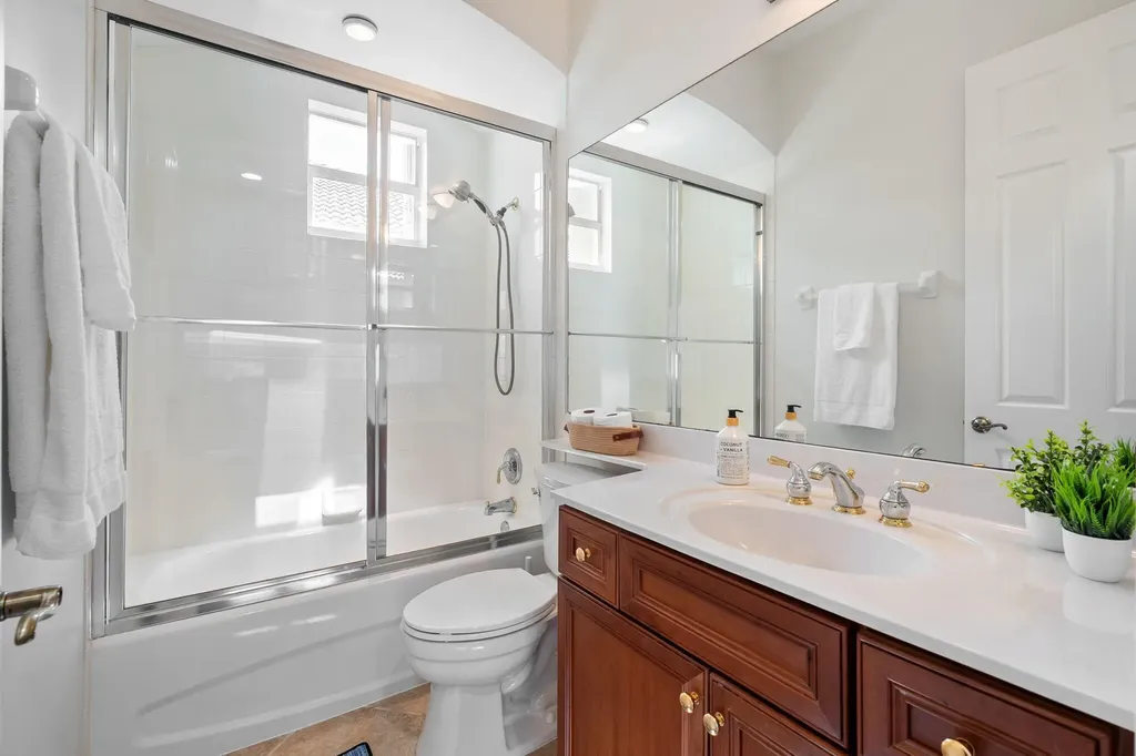 6793 Bent Grass Drive Naples FL 34113