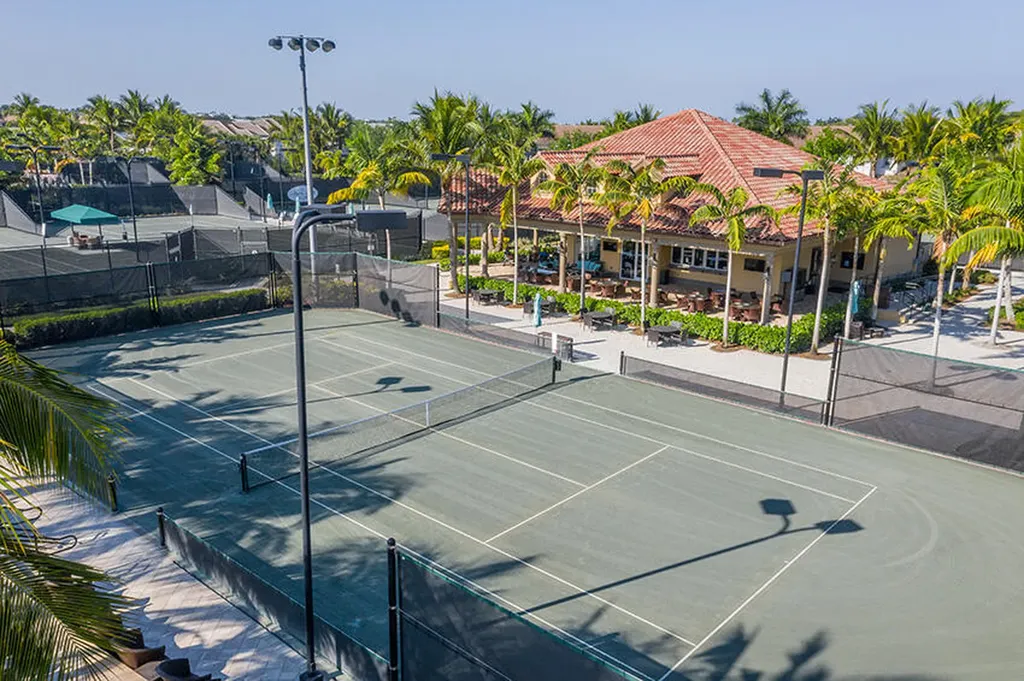 6793 Bent Grass Drive Naples FL 34113