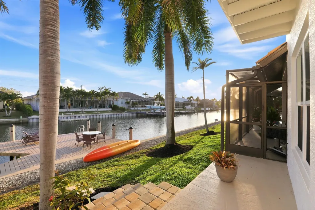 1045 Cottonwood Court Marco Island FL 34145