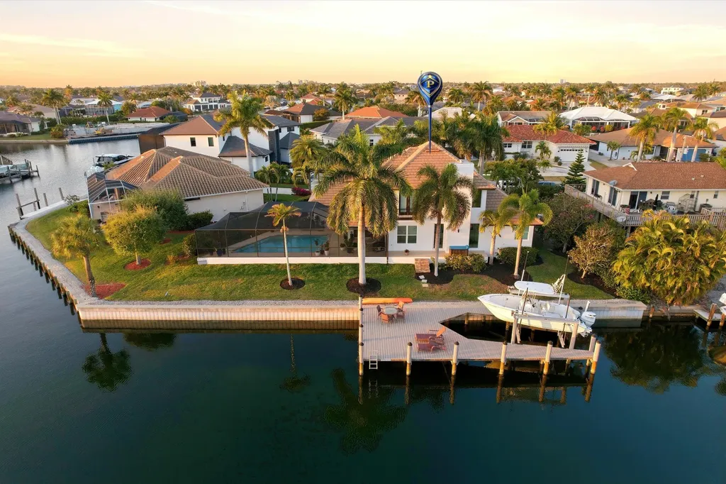 1045 Cottonwood Court Marco Island FL 34145