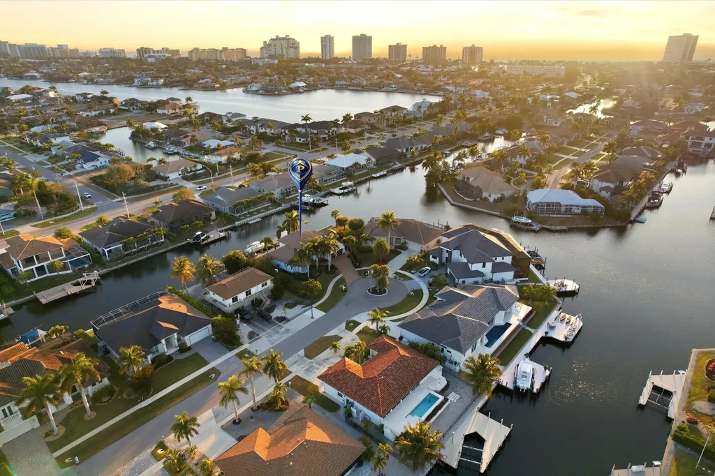 1045 Cottonwood Court Marco Island FL 34145