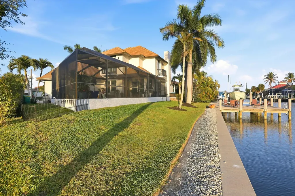 1045 Cottonwood Court Marco Island FL 34145