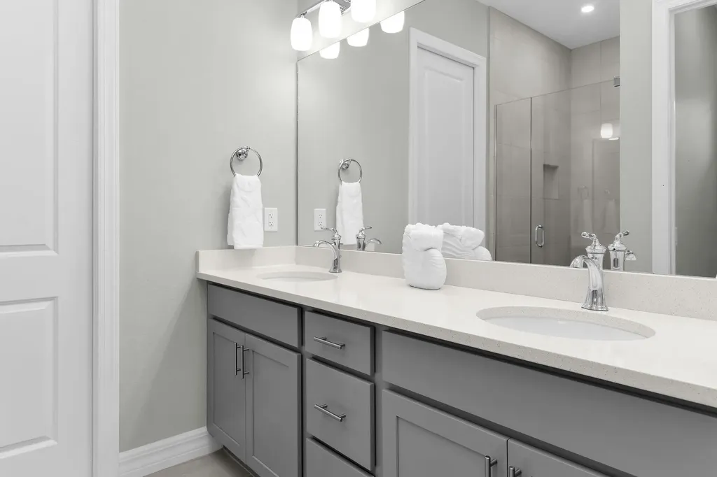 238 Indies Drive E Naples FL 34114