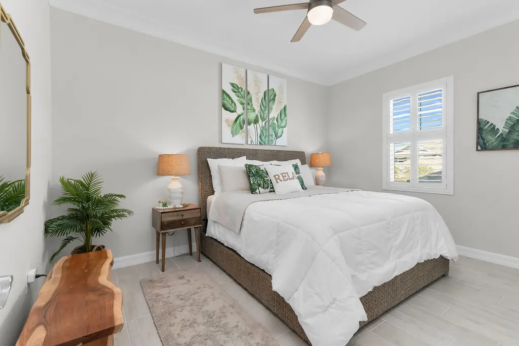 238 Indies Drive E Naples FL 34114