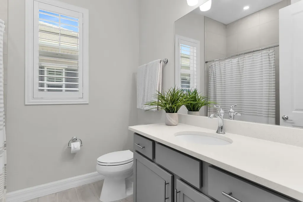 238 Indies Drive E Naples FL 34114