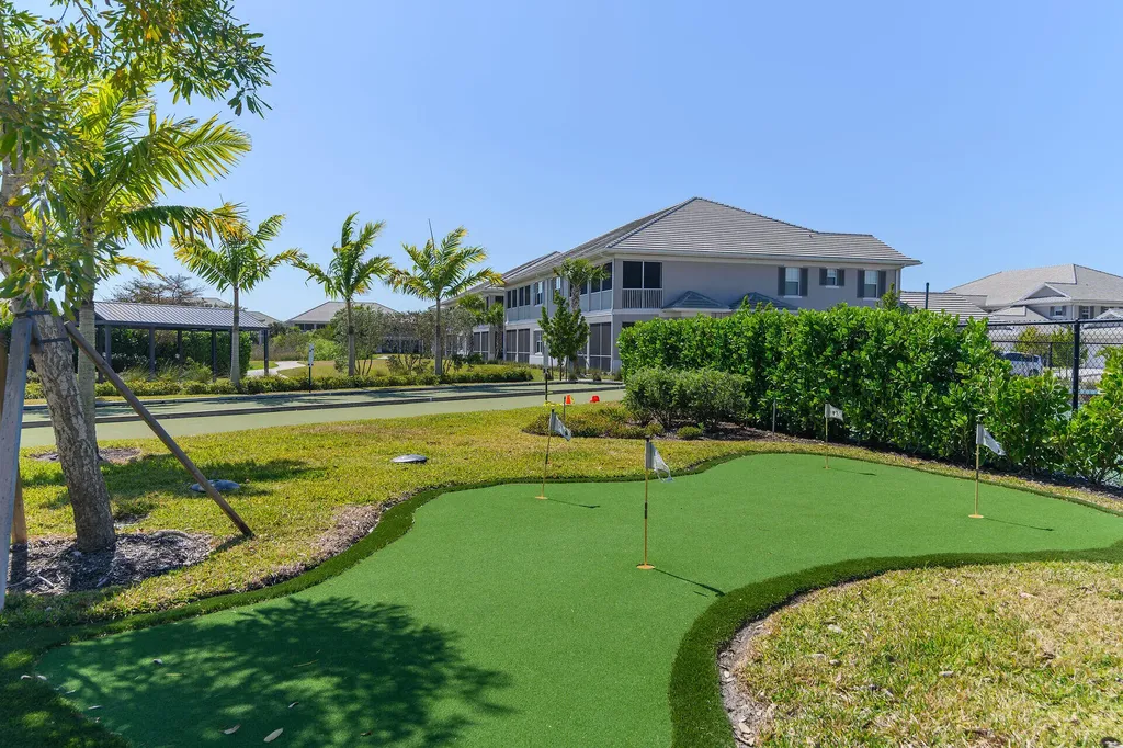 238 Indies Drive E Naples FL 34114