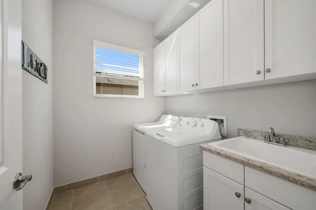 28616 Lobos Circle Bonita Springs FL 34135