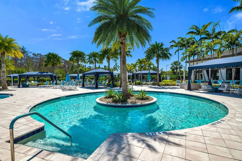 28616 Lobos Circle Bonita Springs FL 34135