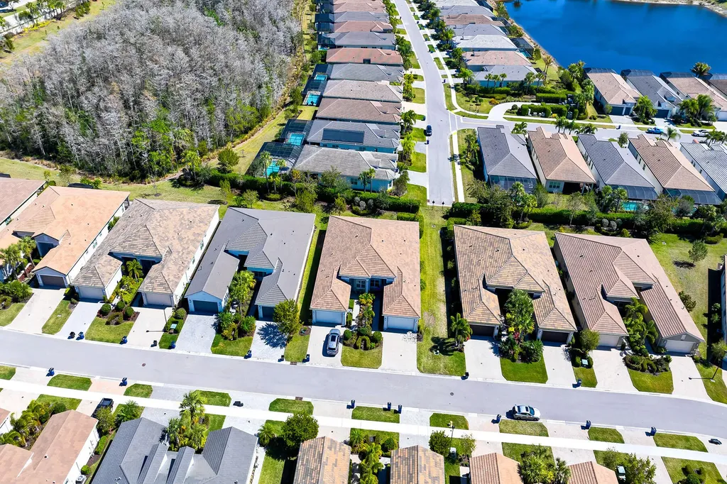 28616 Lobos Circle Bonita Springs FL 34135