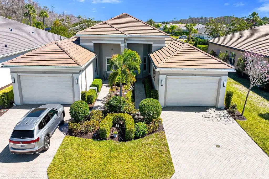 28616 Lobos Circle Bonita Springs FL 34135