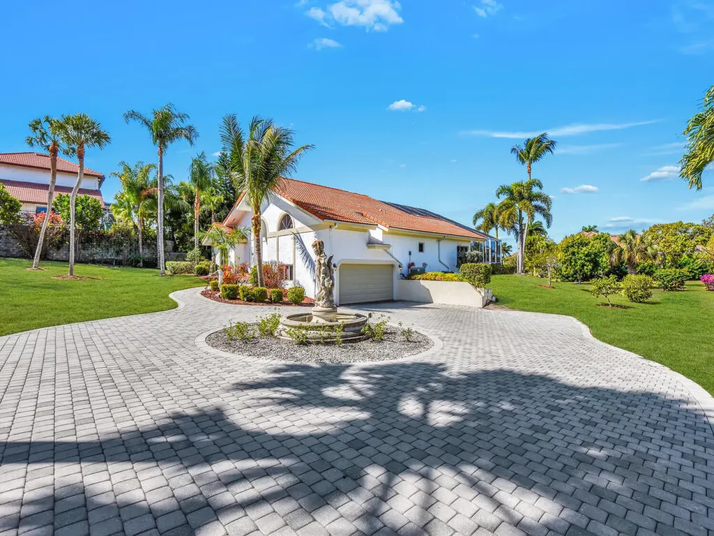 620 Inlet Drive Marco Island FL 34145
