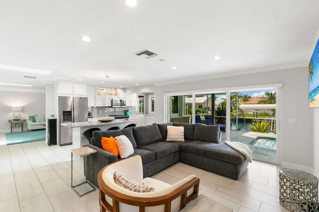 206 Dan River Court Marco Island FL 34145